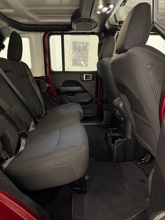 used 2021 Jeep Wrangler Unlimited car, priced at $28,974