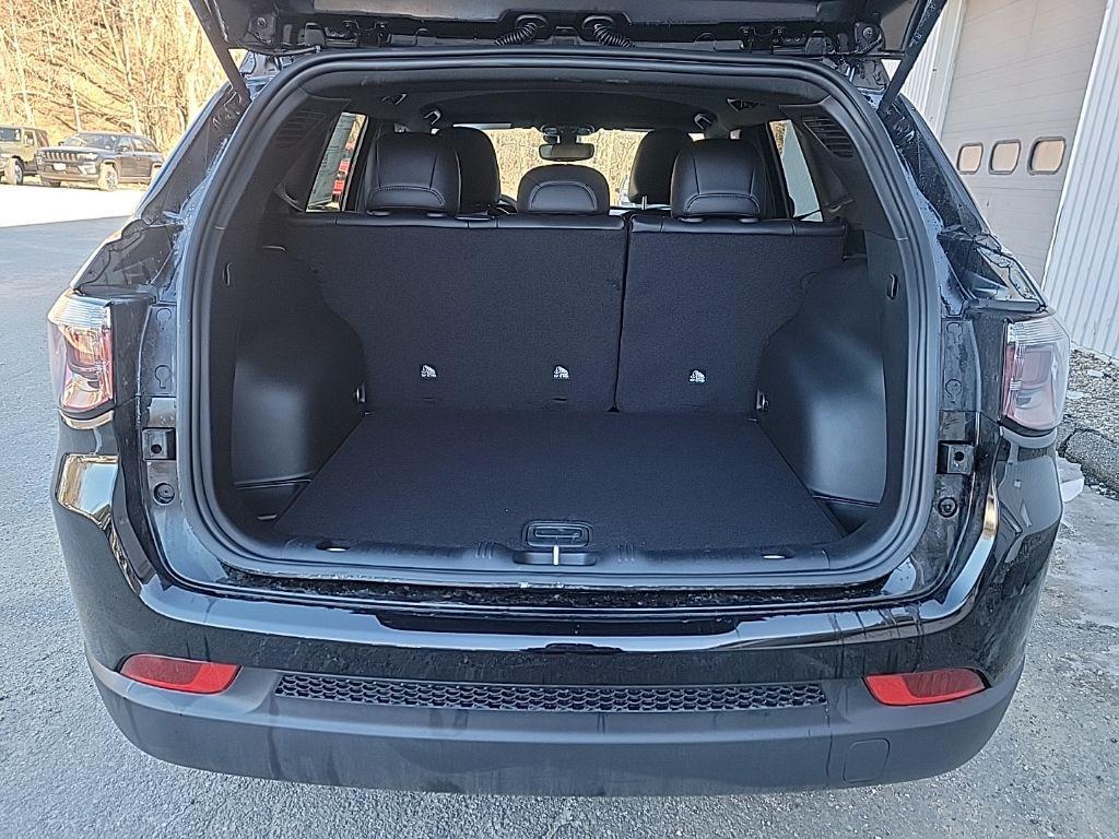 new 2026 Jeep Compass car, priced at $32,805