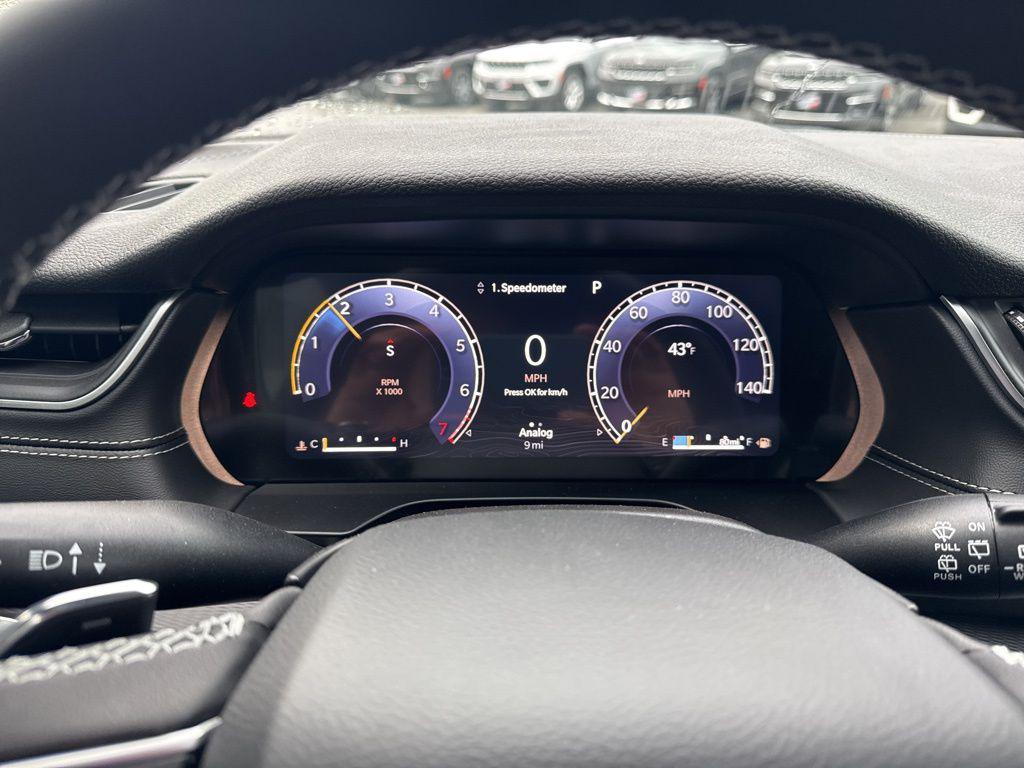 new 2025 Jeep Grand Cherokee car, priced at $35,873