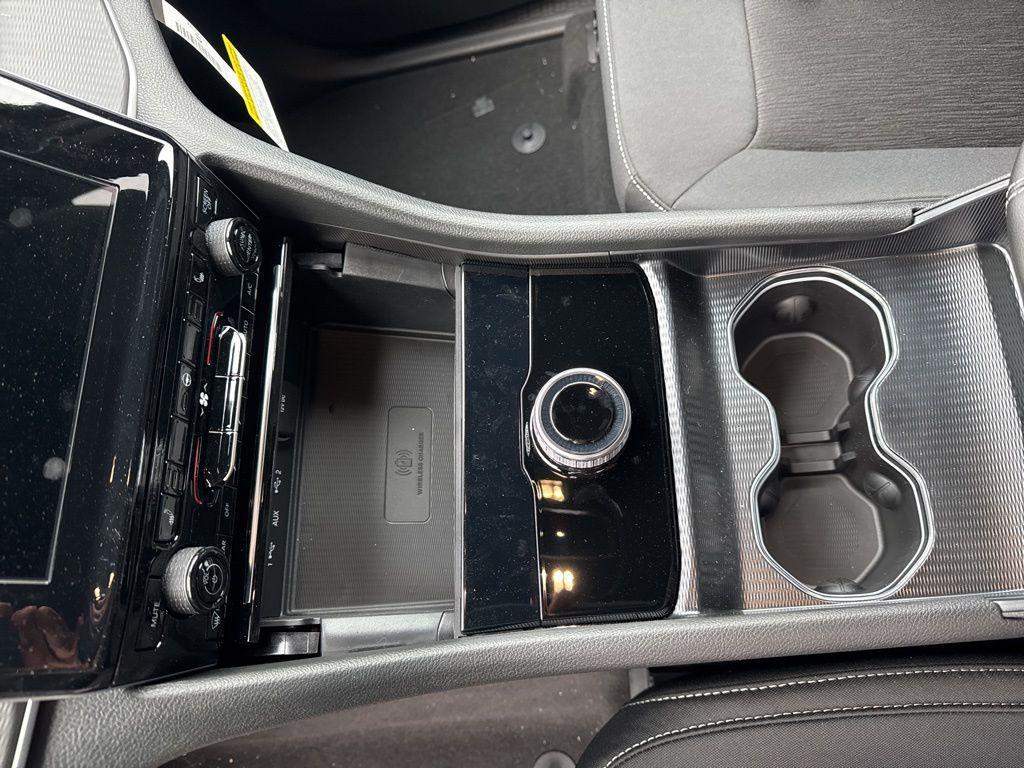 new 2025 Jeep Grand Cherokee car, priced at $35,873