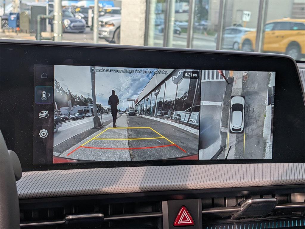 used 2024 Kia EV6 car, priced at $32,900