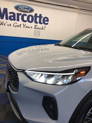 new 2025 Ford Escape car, priced at $30,118