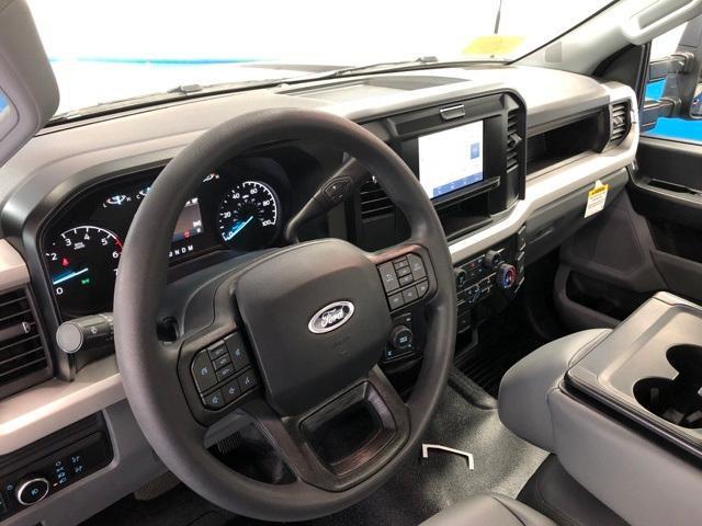 new 2025 Ford F-350 car, priced at $46,499