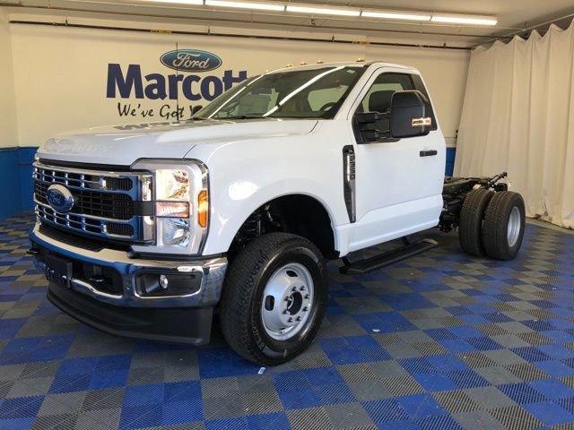 new 2026 Ford F-350 car, priced at $61,275