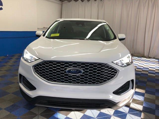 used 2024 Ford Edge car, priced at $22,995