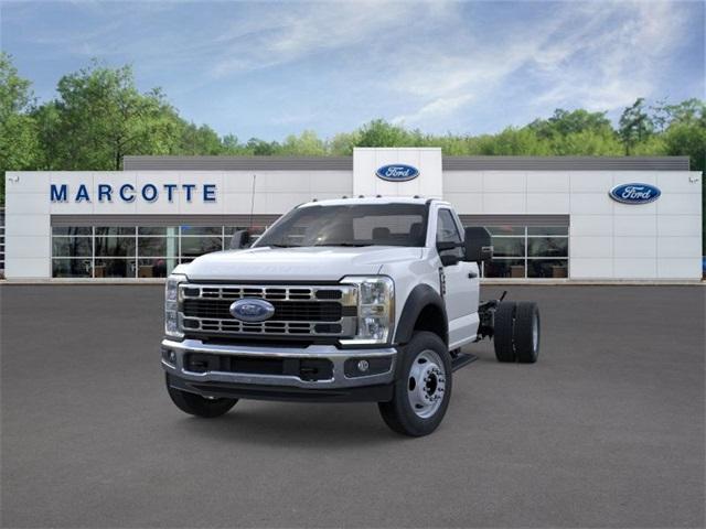 new 2025 Ford F-450 car, priced at $59,540