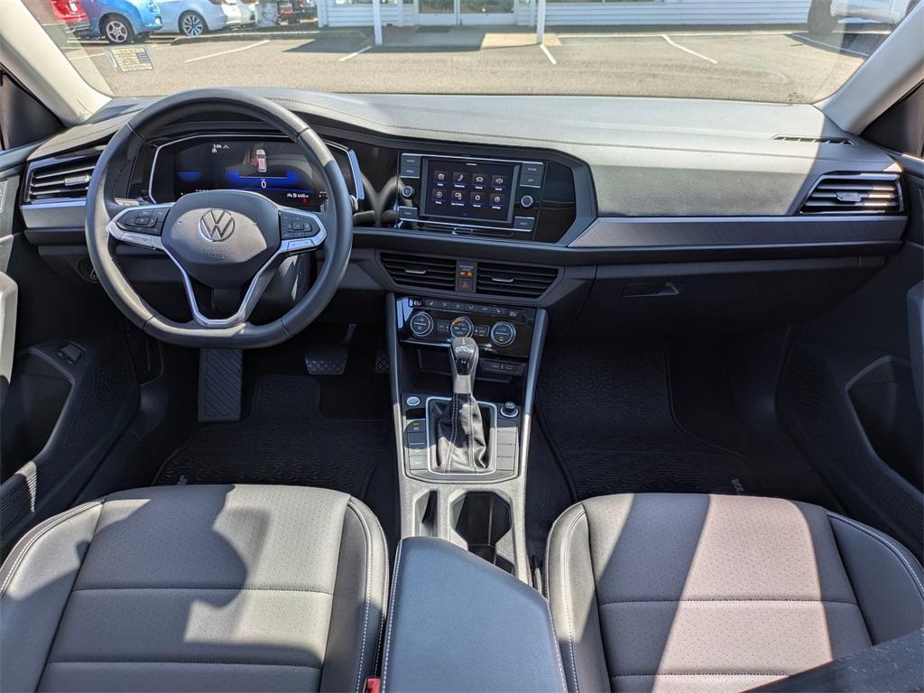 2023 Deep Black Pearl Effect Volkswagen Jetta