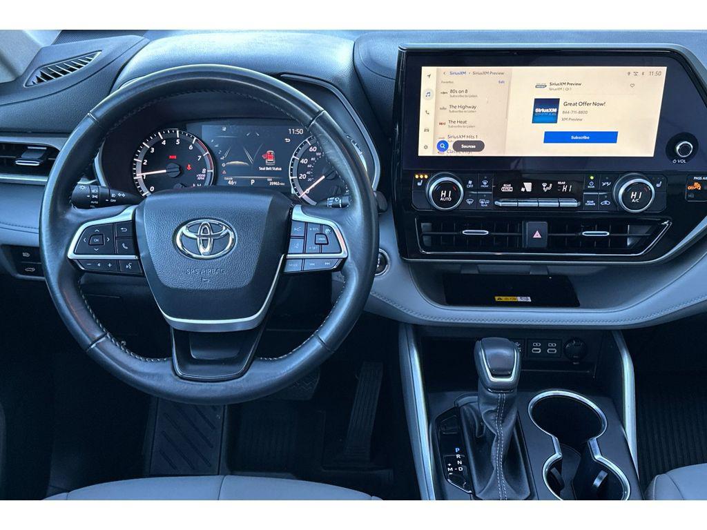used 2023 Toyota Highlander car, priced at $34,816
