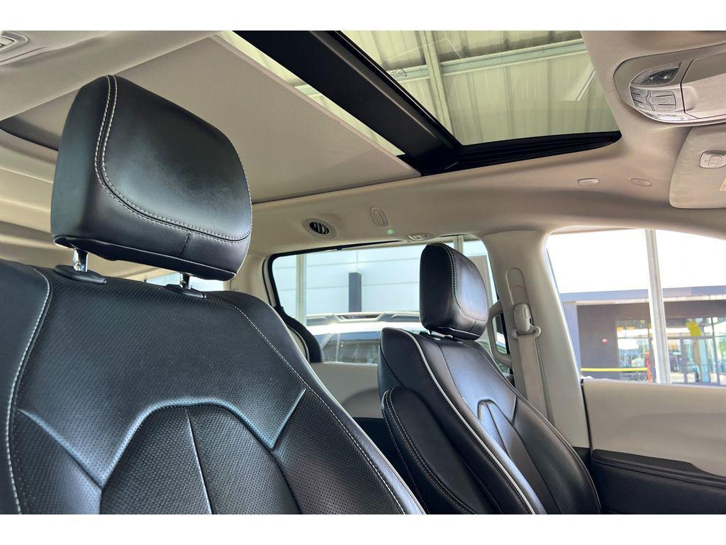 used 2023 Chrysler Pacifica car, priced at $24,998