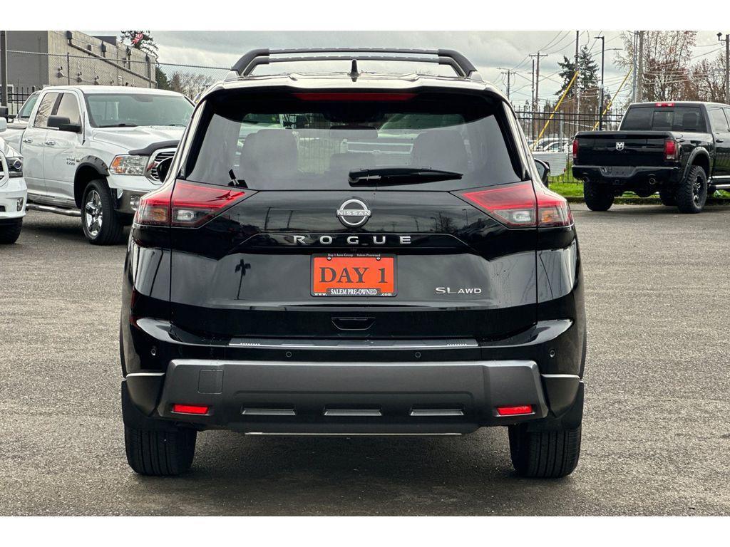 used 2025 Nissan Rogue car, priced at $32,995
