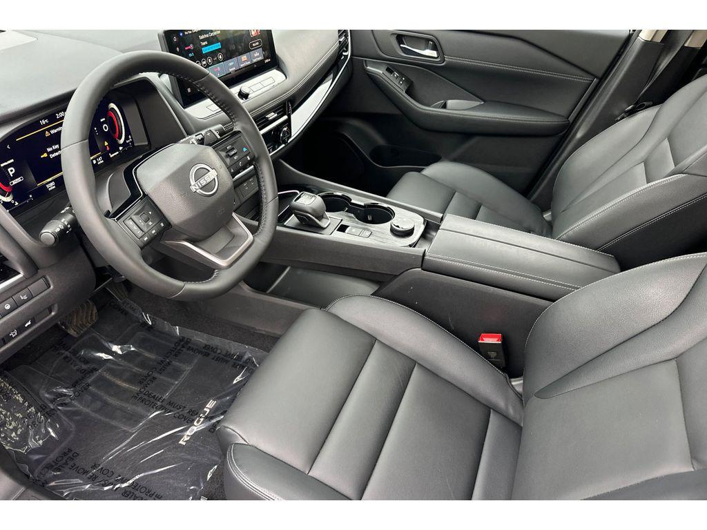 used 2025 Nissan Rogue car, priced at $32,995