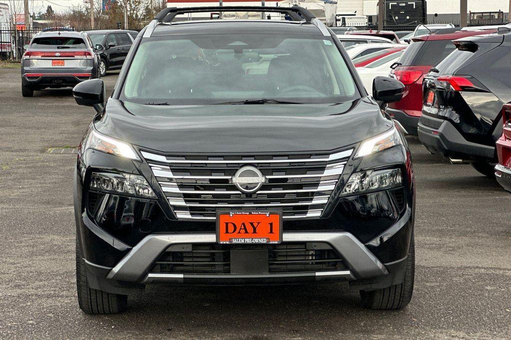 used 2025 Nissan Rogue car, priced at $32,999