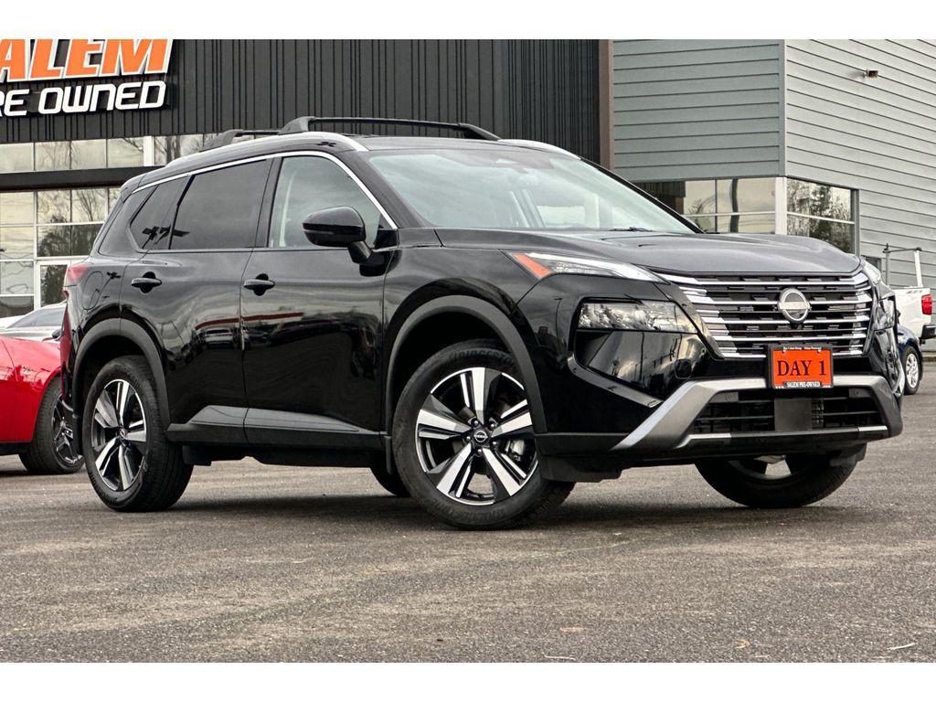 used 2025 Nissan Rogue car, priced at $32,995