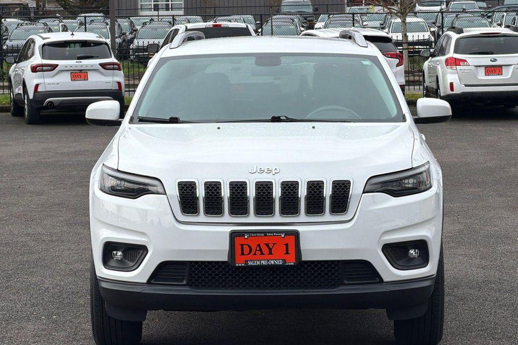 used 2019 Jeep Cherokee car, priced at $19,999
