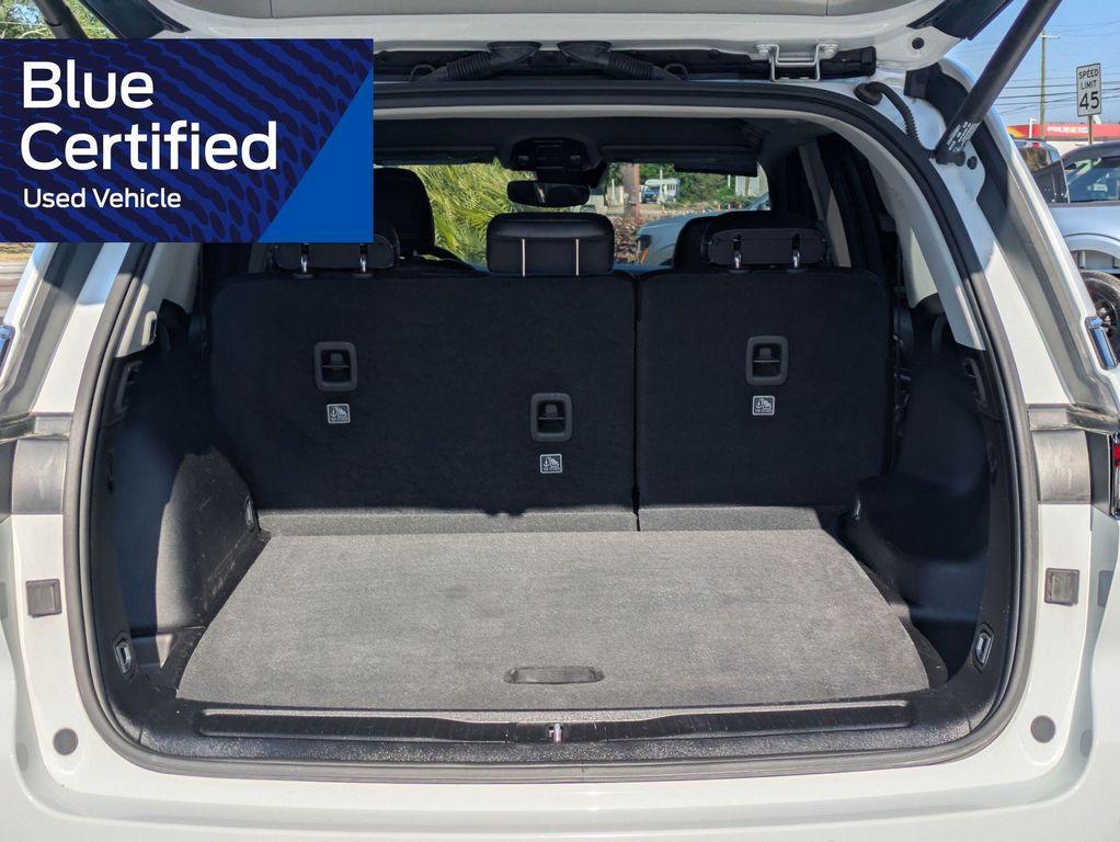 used 2023 Jeep Grand Cherokee car, priced at $28,430