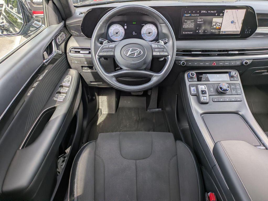 used 2024 Hyundai Palisade car, priced at $44,197