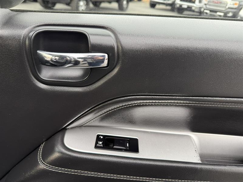 used 2015 Jeep Compass car, priced at $9,495