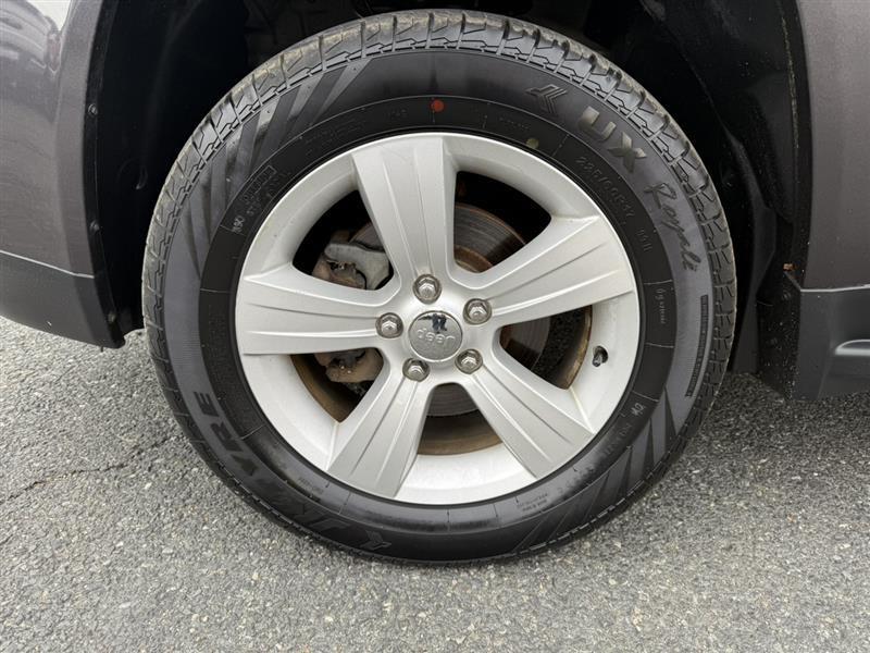 used 2015 Jeep Compass car, priced at $9,495