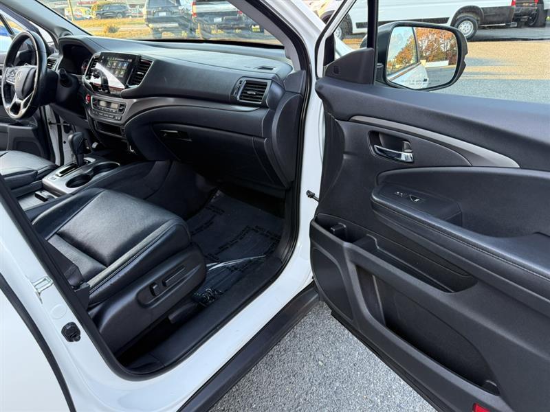 used 2019 Honda Pilot car, priced at $20,995
