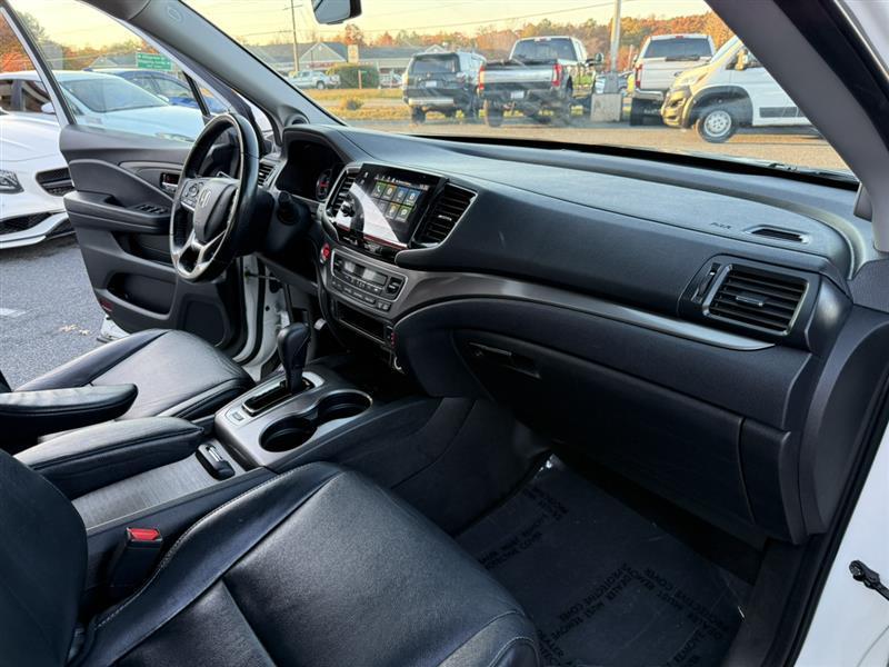 used 2019 Honda Pilot car, priced at $20,995