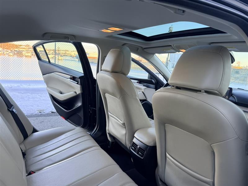 used 2018 Mazda Mazda6 car, priced at $14,995