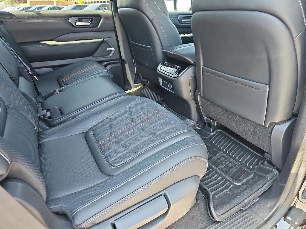 new 2025 Nissan Armada car, priced at $80,765