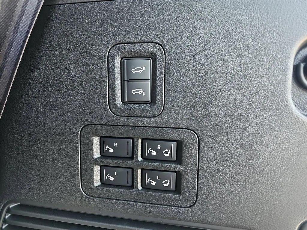 new 2025 Nissan Armada car, priced at $80,765