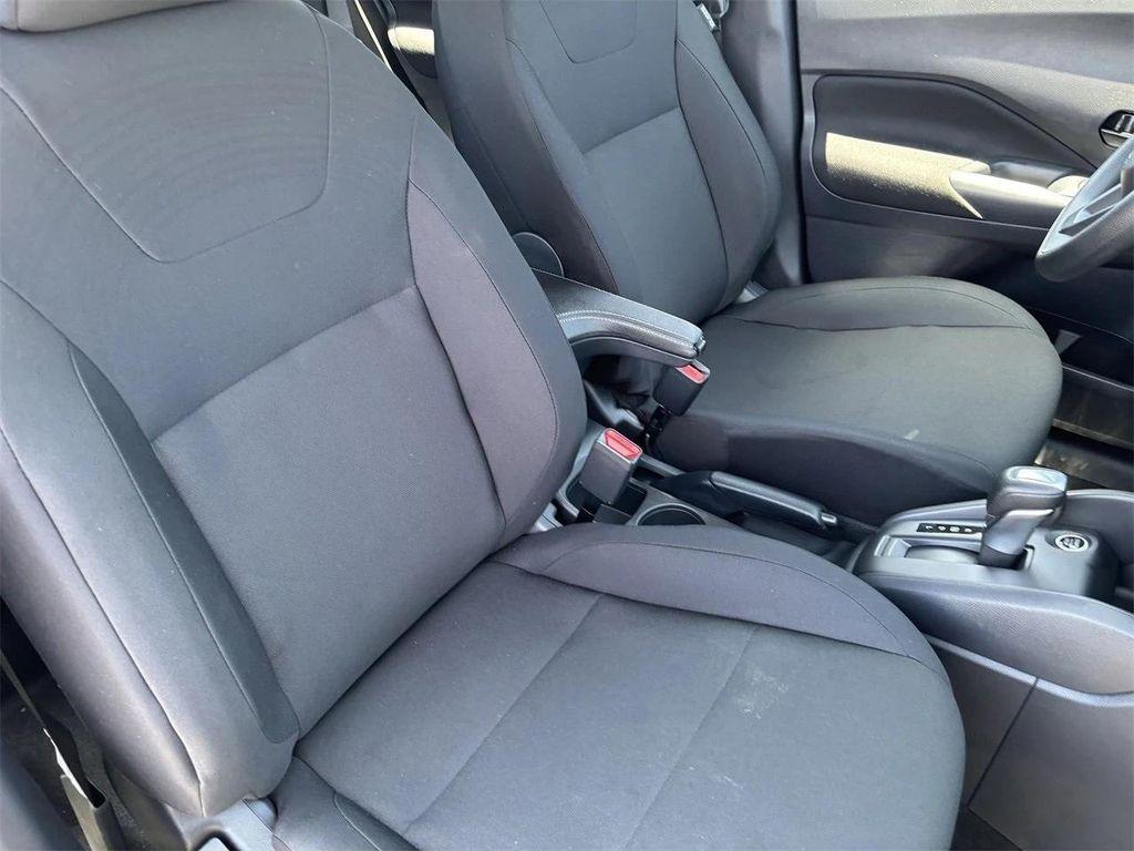 new 2025 Nissan Kicks car, priced at $23,975