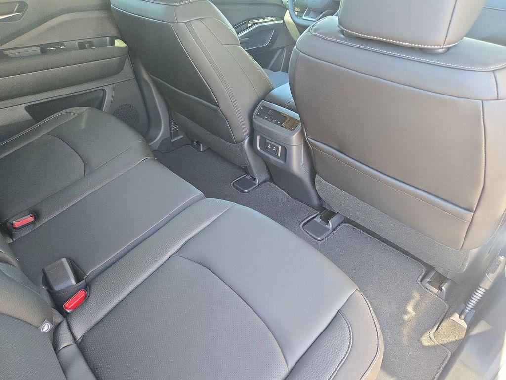 new 2026 Nissan Pathfinder car, priced at $45,490