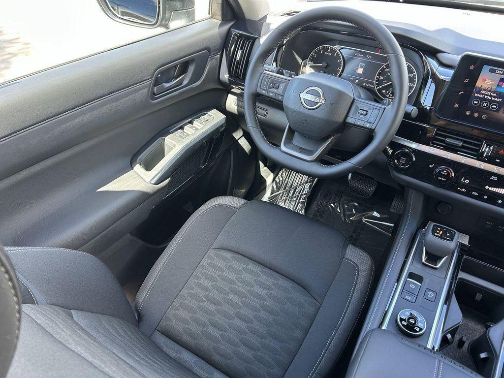 new 2026 Nissan Pathfinder car, priced at $44,125