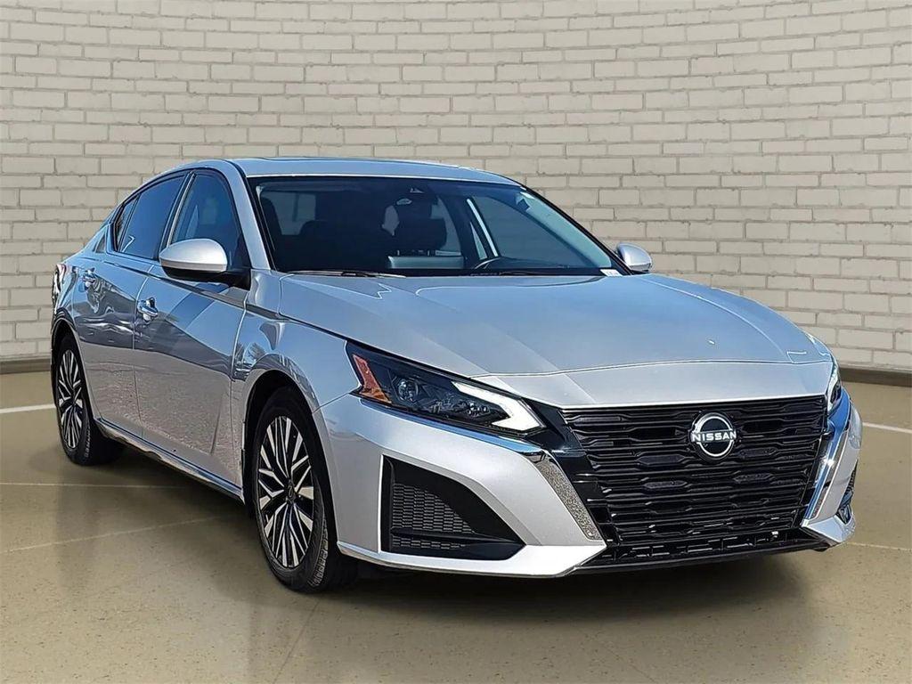 used 2023 Nissan Altima car, priced at $17,732