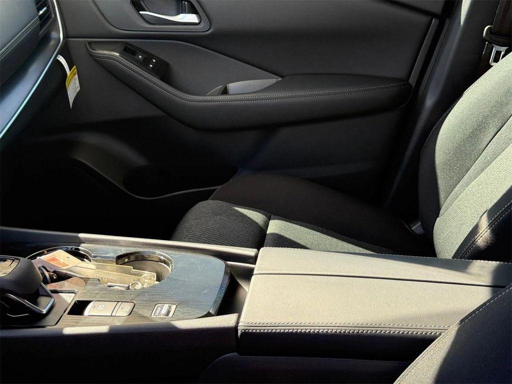 new 2026 Nissan Rogue car, priced at $33,350