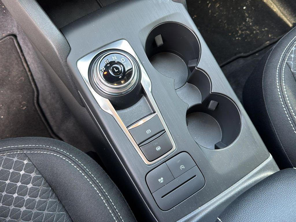 new 2026 Ford Escape car, priced at $25,638