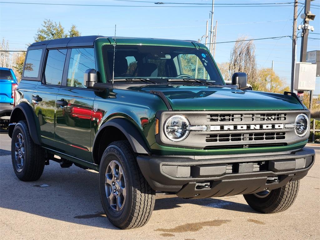 new 2025 Ford Bronco car, priced at $42,516