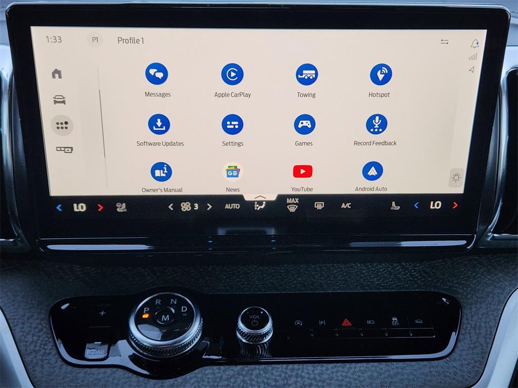 new 2026 Ford Expedition car, priced at $84,395