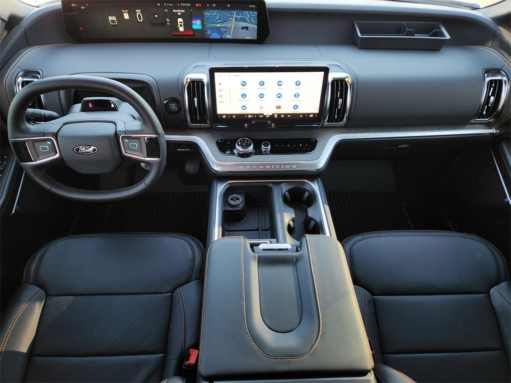 new 2026 Ford Expedition car, priced at $84,395