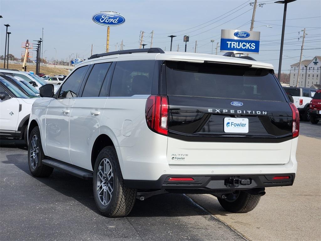 new 2025 Ford Expedition car, priced at $69,089