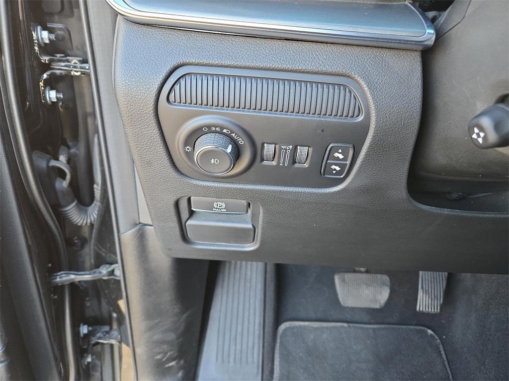 used 2023 Jeep Wagoneer car, priced at $46,997