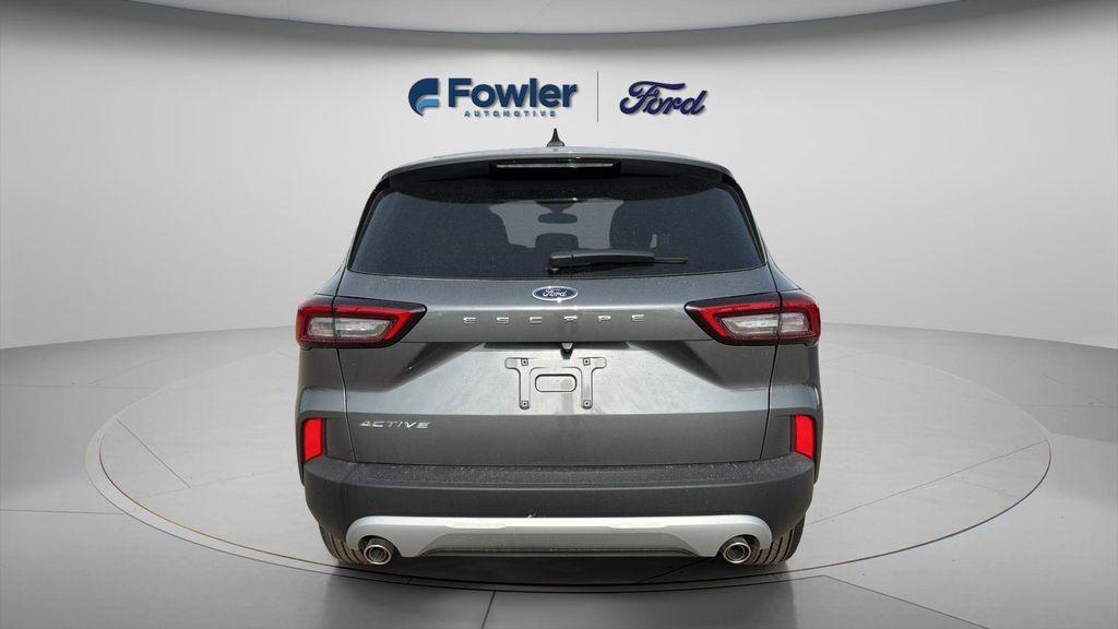 new 2026 Ford Escape car, priced at $25,371