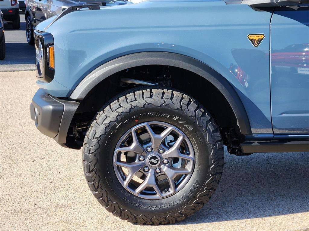 new 2025 Ford Bronco car, priced at $58,266