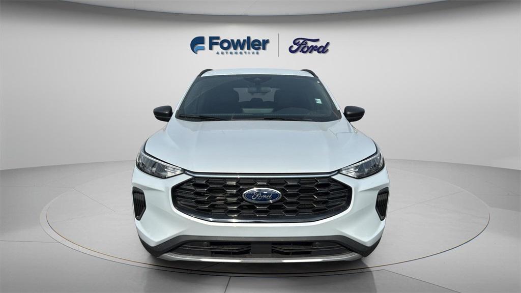 new 2026 Ford Escape car, priced at $29,386
