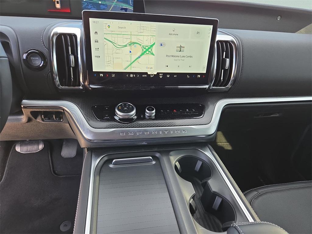 new 2025 Ford Expedition car, priced at $79,291