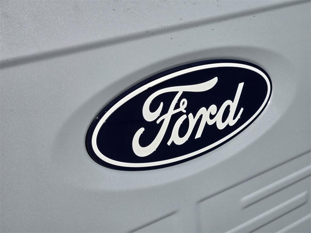 new 2025 Ford F-150 car, priced at $43,264
