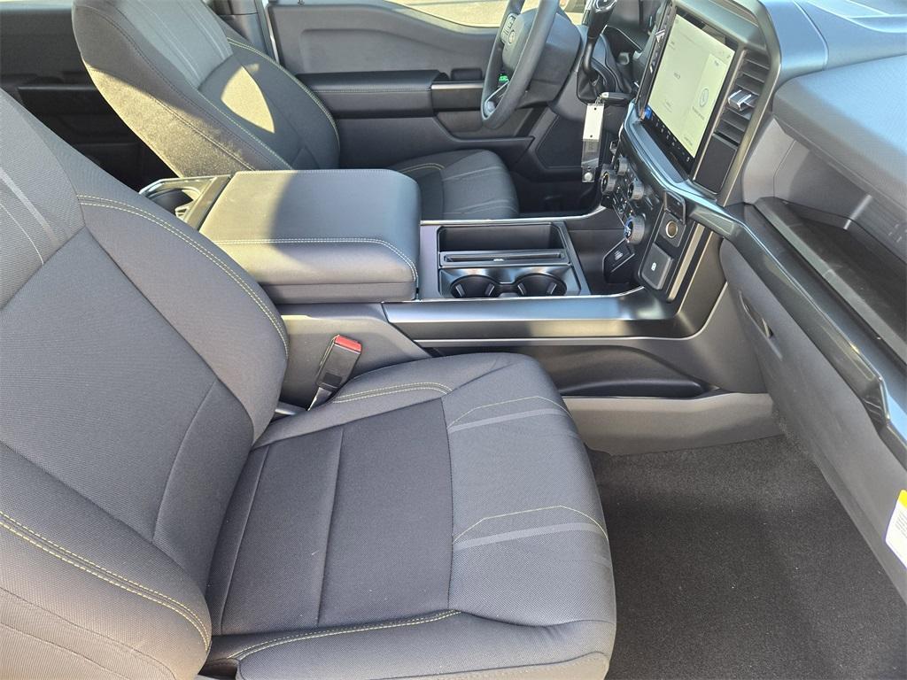 new 2025 Ford F-150 car, priced at $43,264