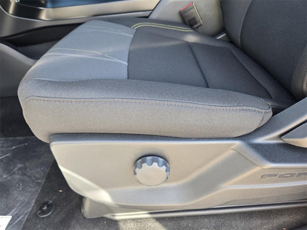 new 2025 Ford F-150 car, priced at $43,264