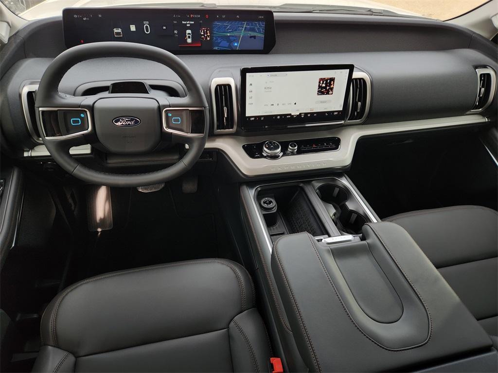 new 2025 Ford Expedition car, priced at $69,893