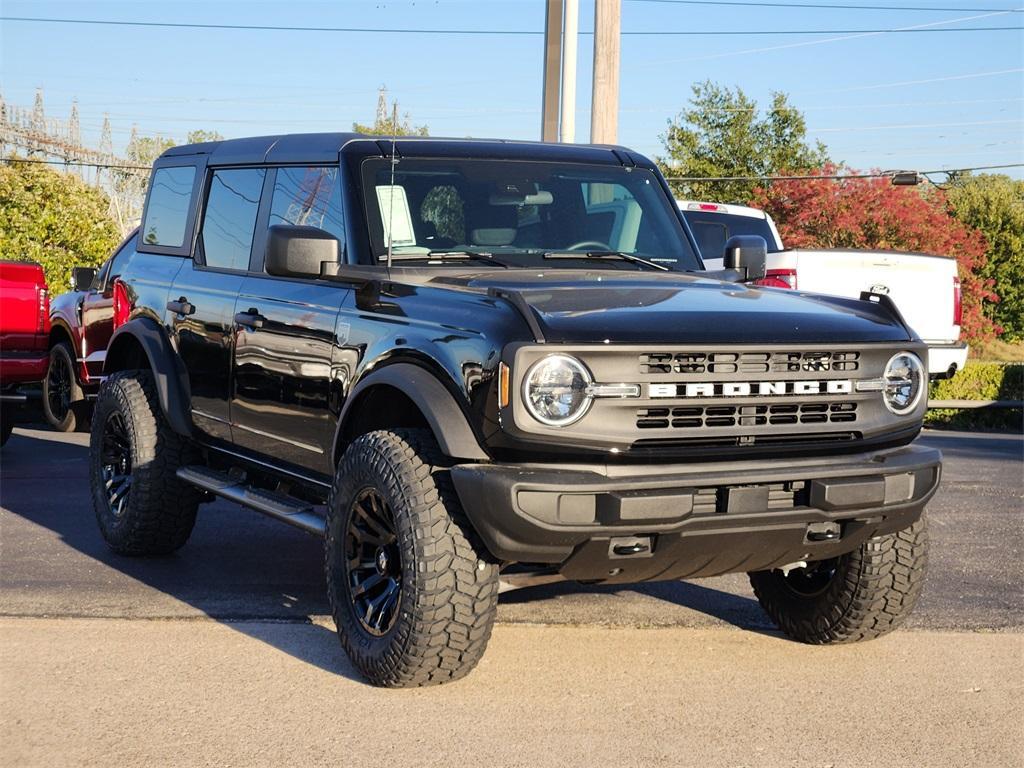 new 2025 Ford Bronco car, priced at $58,365