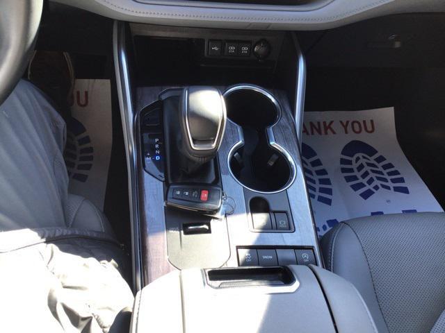 used 2021 Toyota Highlander car, priced at $33,495