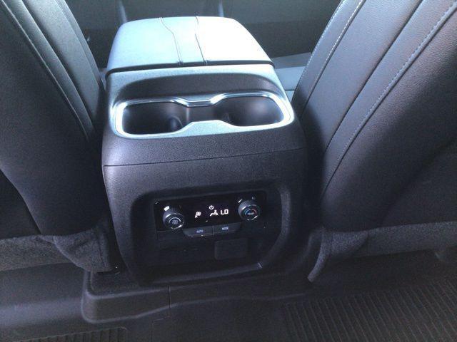 new 2026 Chevrolet Traverse car, priced at $42,180