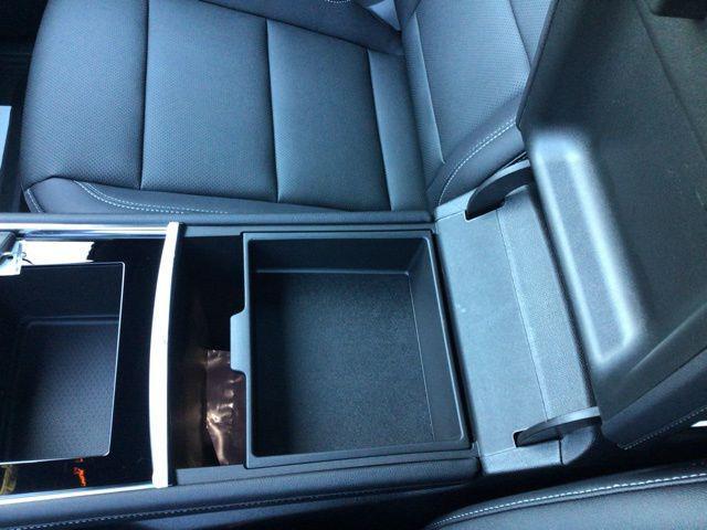 new 2026 Chevrolet Traverse car, priced at $42,180